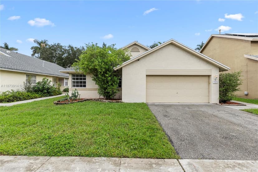 3101 NW 123rd Ter, Sunrise FL 33323
