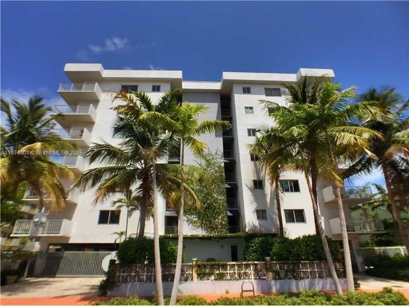 1025 Alton Rd # 507, Miami Beach FL 33139
