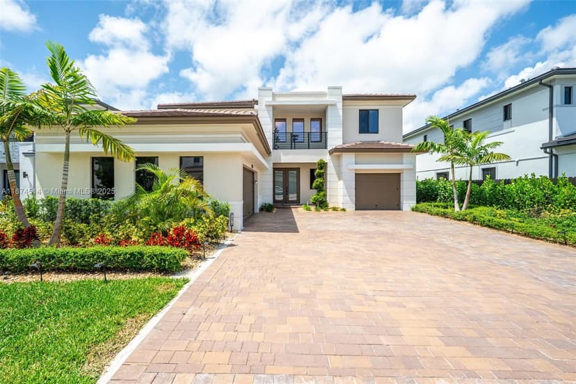 12070 SW 83rd Pl, Miami FL 33156