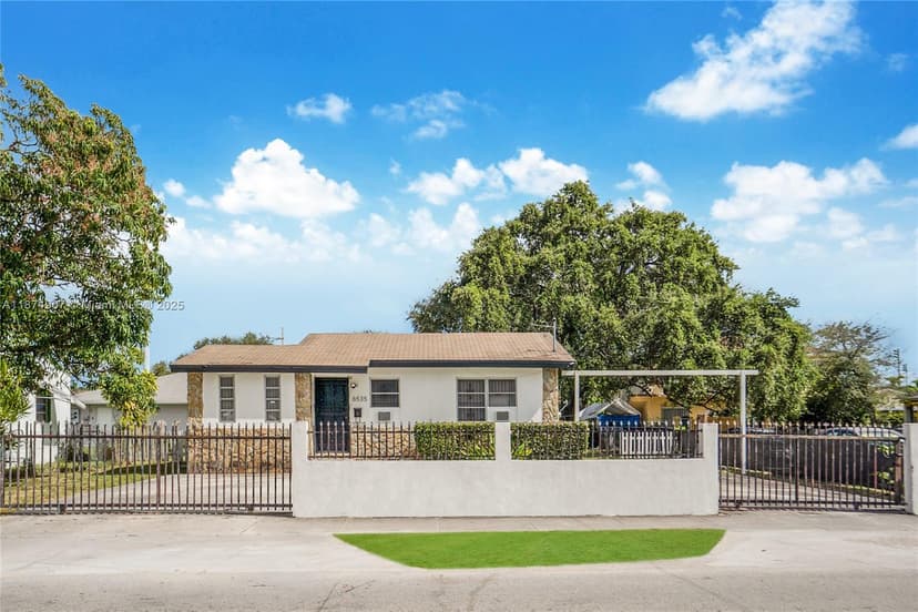 6535 NW 6th Ave, Miami FL 33150