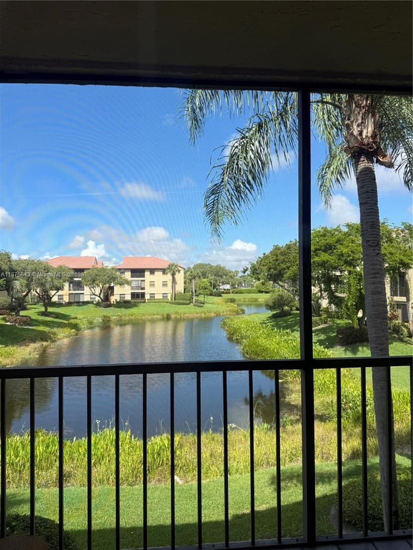 5147 Europa Dr, Boynton Beach FL 33437