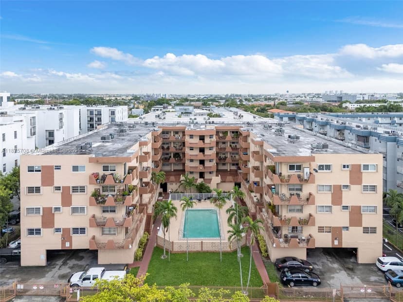 1630 W 46th St # 406E, Hialeah FL 33012
