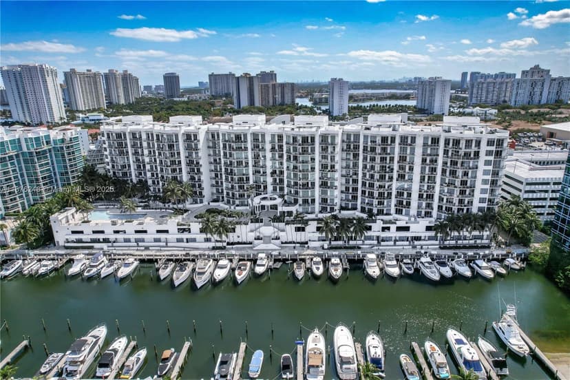 3029 NE 188th St # 625, Aventura FL 33180