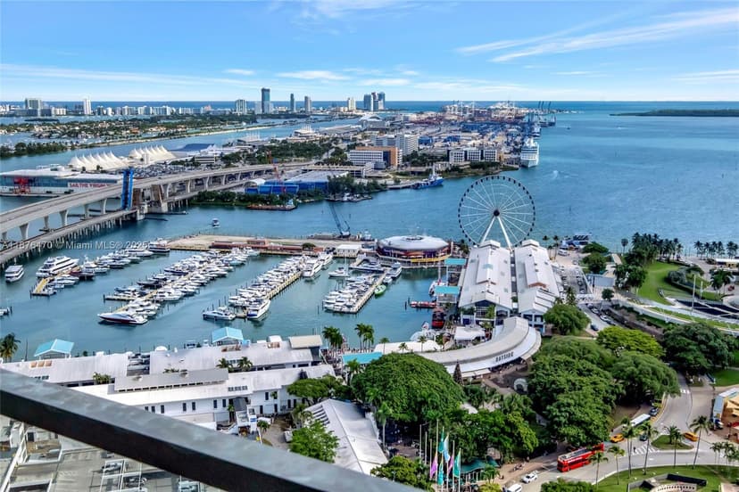 398 NE 5th St # 1407, Miami FL 33132