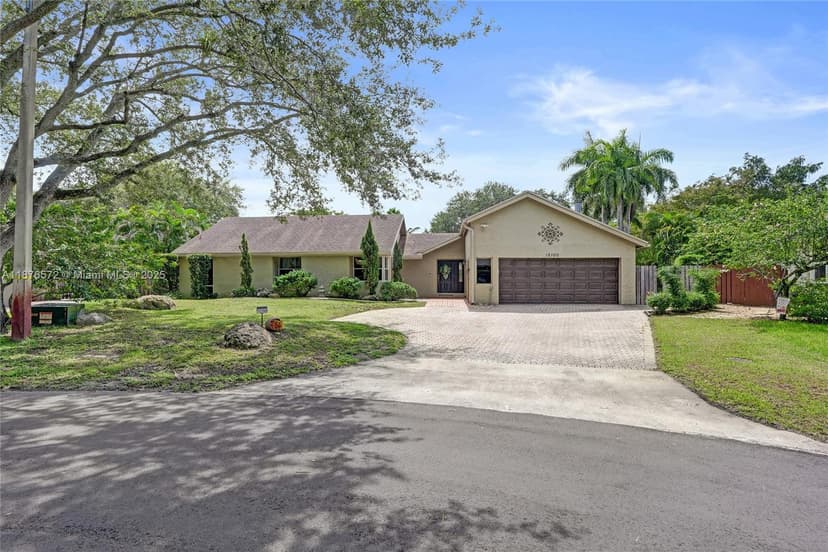 12100 Park Dr, Cooper City FL 33026