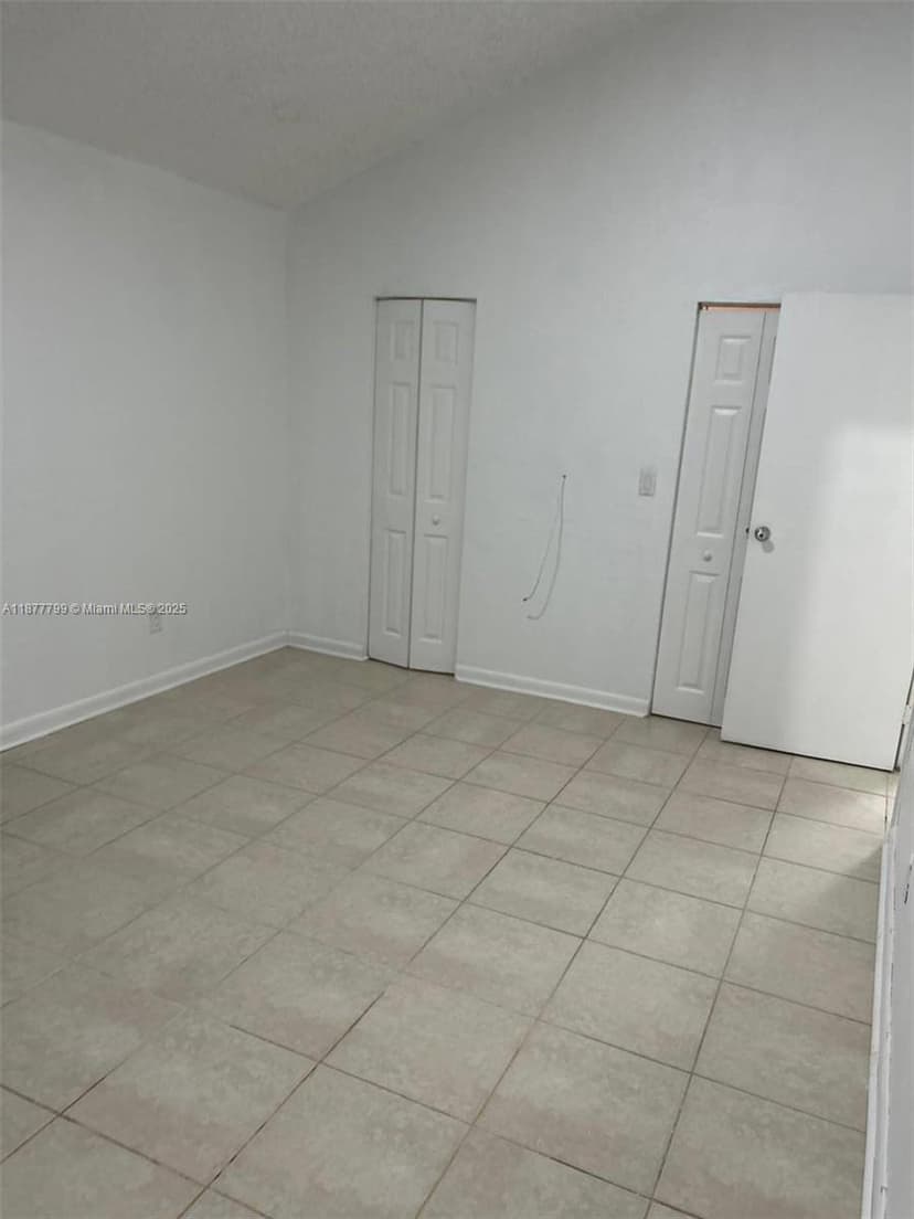 9030 SW 159th Ter # D, Palmetto Bay FL 33157