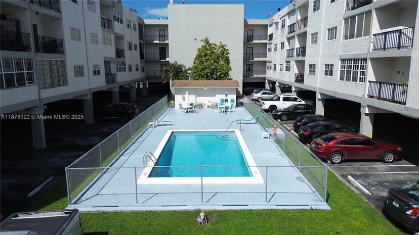 6125 W 20th Ave # 314, Hialeah FL 33012