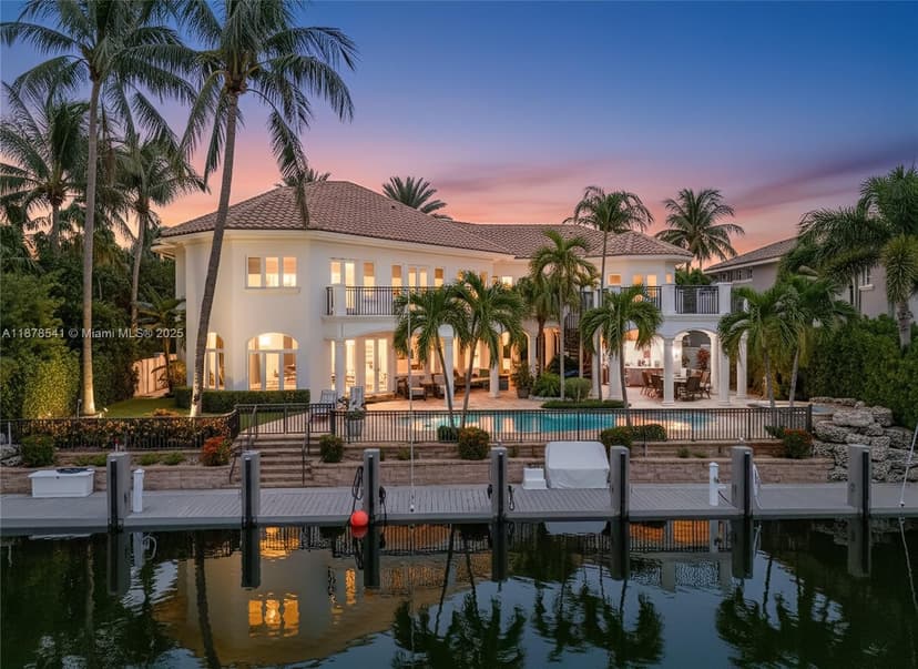 2770 NE 23rd St, Pompano Beach FL 33062