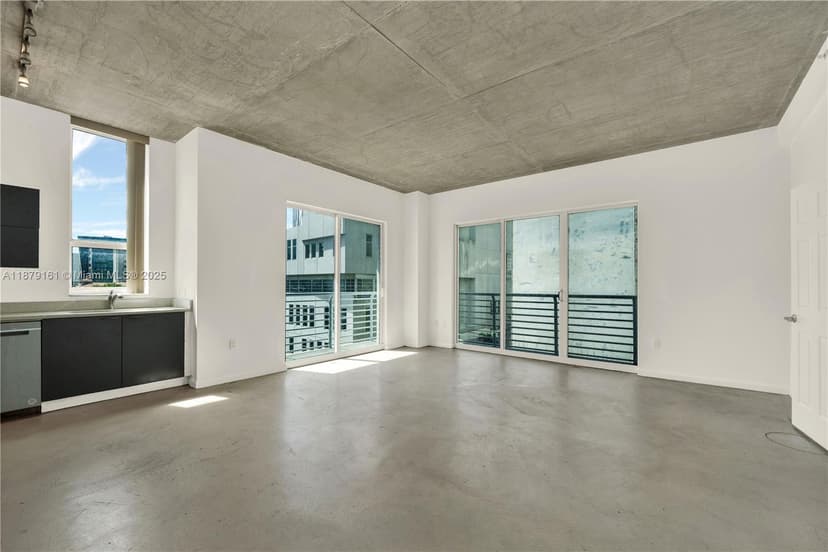 234 NE 3rd St # 601, Miami FL 33132