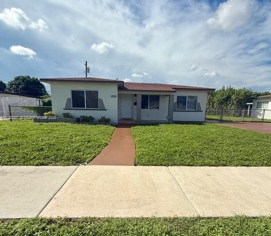 5730 NW 112th Ter, Hialeah FL 33012