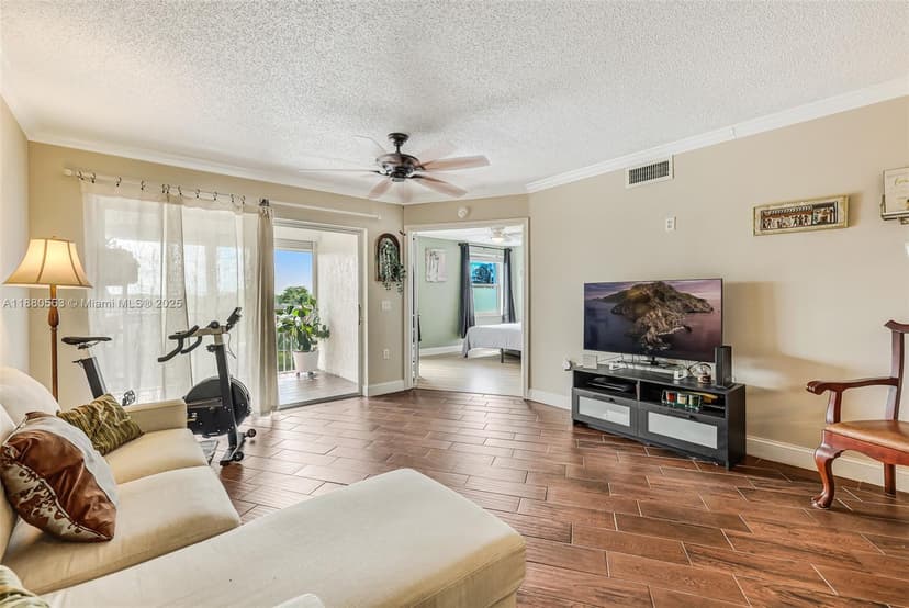 10346 NW 24th Pl # 304, Sunrise FL 33322