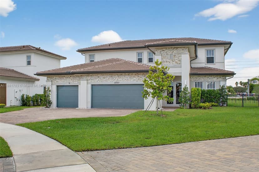 4367 SW 123 LN, Davie FL 33330