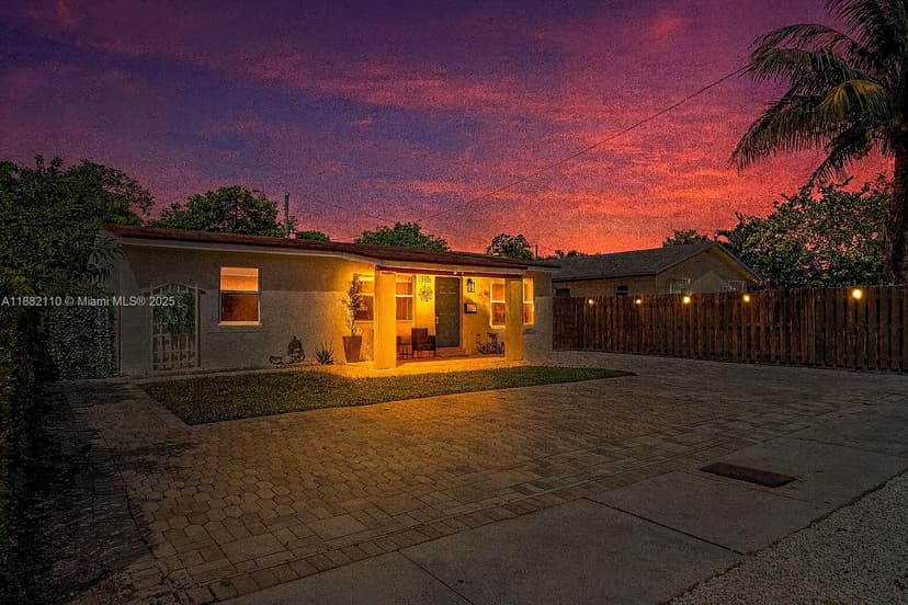 1529 NW 2nd Ave, Fort Lauderdale FL 33311