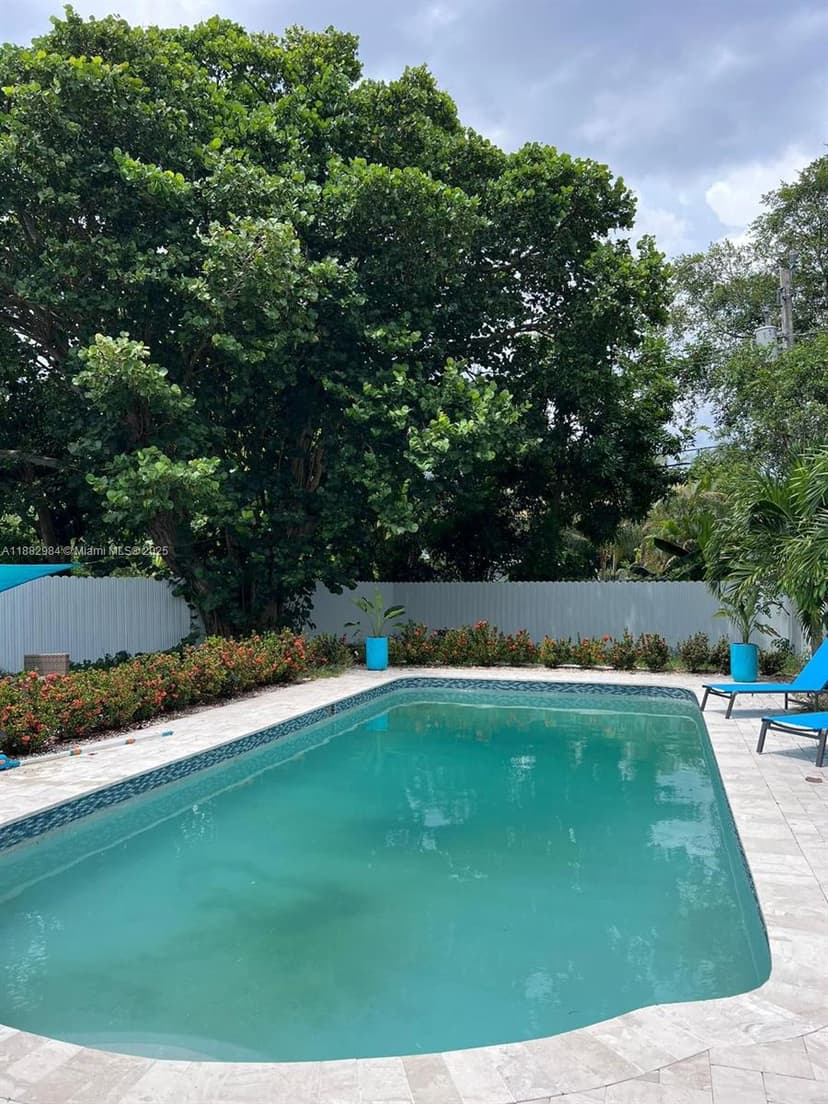 1161 NW 15th St, Fort Lauderdale FL 33311