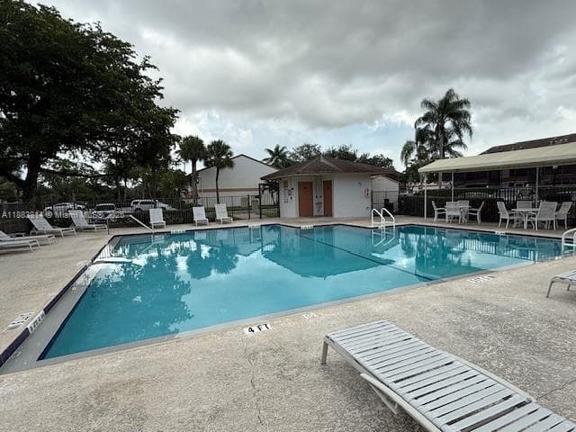 7045 SW 42nd Pl # 1805, Davie FL 33314