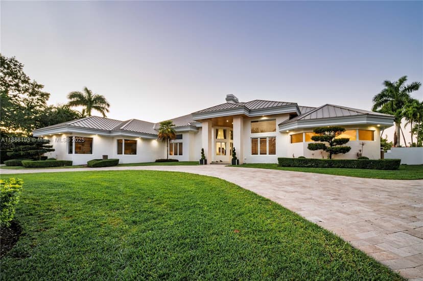 3425 Saddlebrook Ln, Weston FL 33331