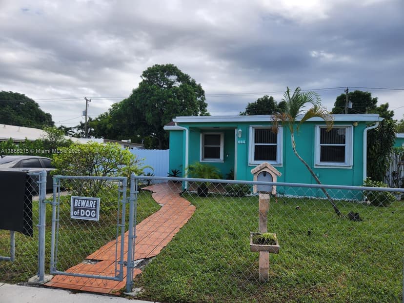 614 E 56th St, Hialeah FL 33013