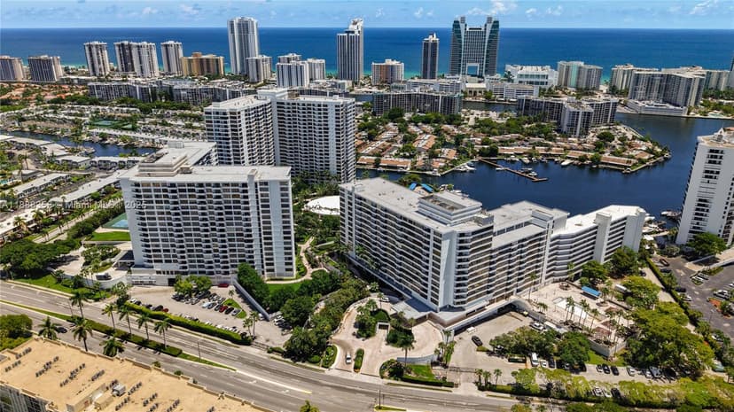 500 Three Islands Blvd # 613, Hallandale Beach FL 33009