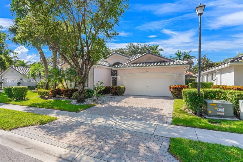 11155 Mandalay Way, Boynton Beach FL 33437