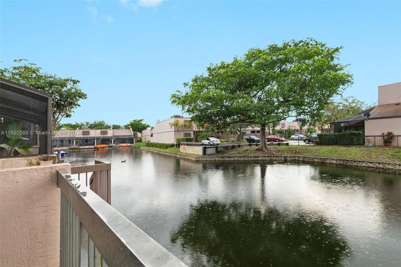 1178 NW 122nd Terrace, Pembroke Pines FL 33026