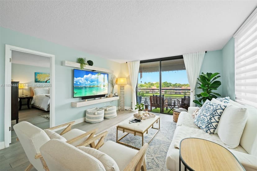 900 Colony Point Cir # 414, Pembroke Pines FL 33026